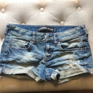 Express denim shorts 00